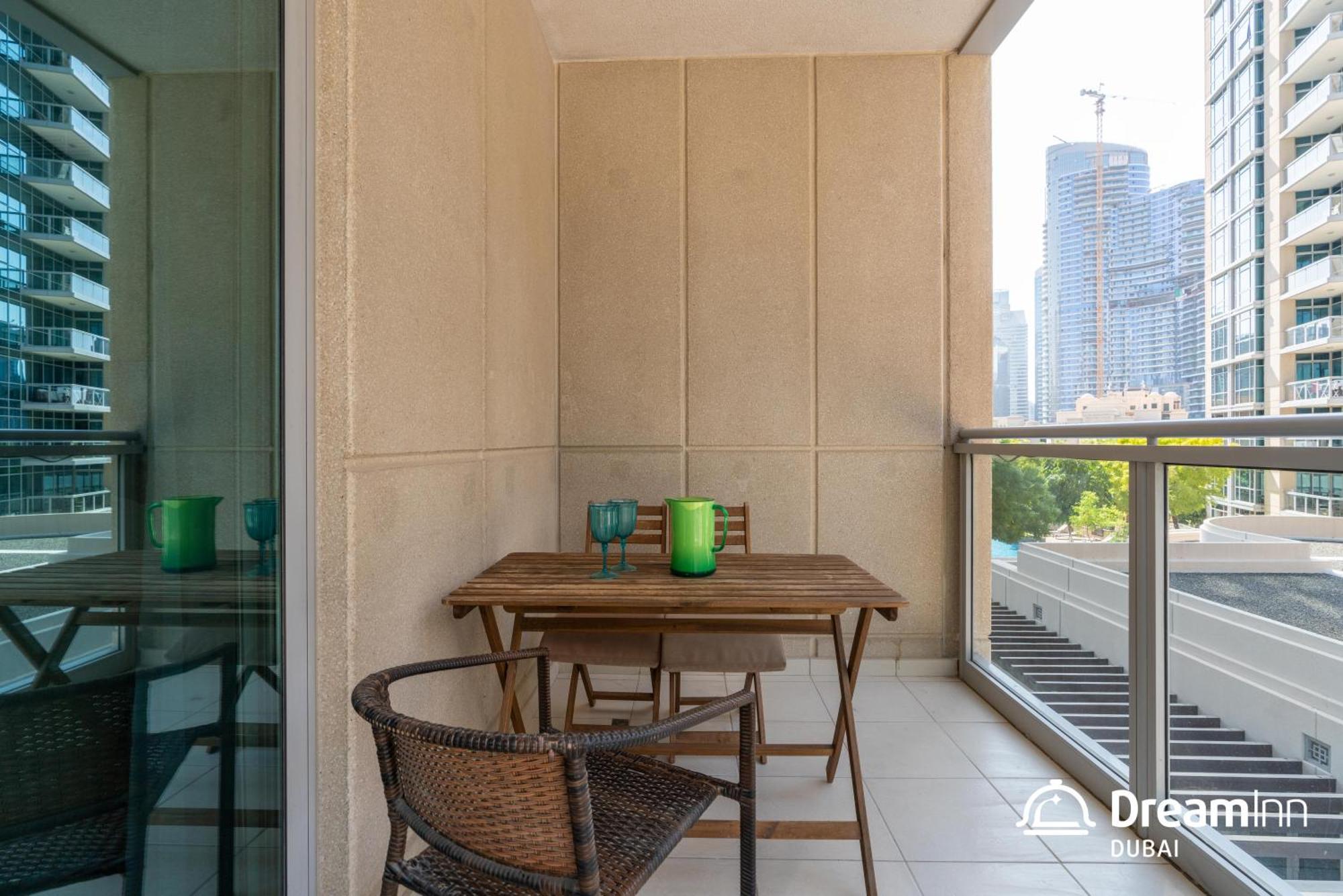 Dream Inn Apartments - Burj Residences Burj Khalifa View Dubaï Extérieur photo